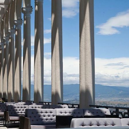 Hotel Mmg Тбилиси Экстерьер фото