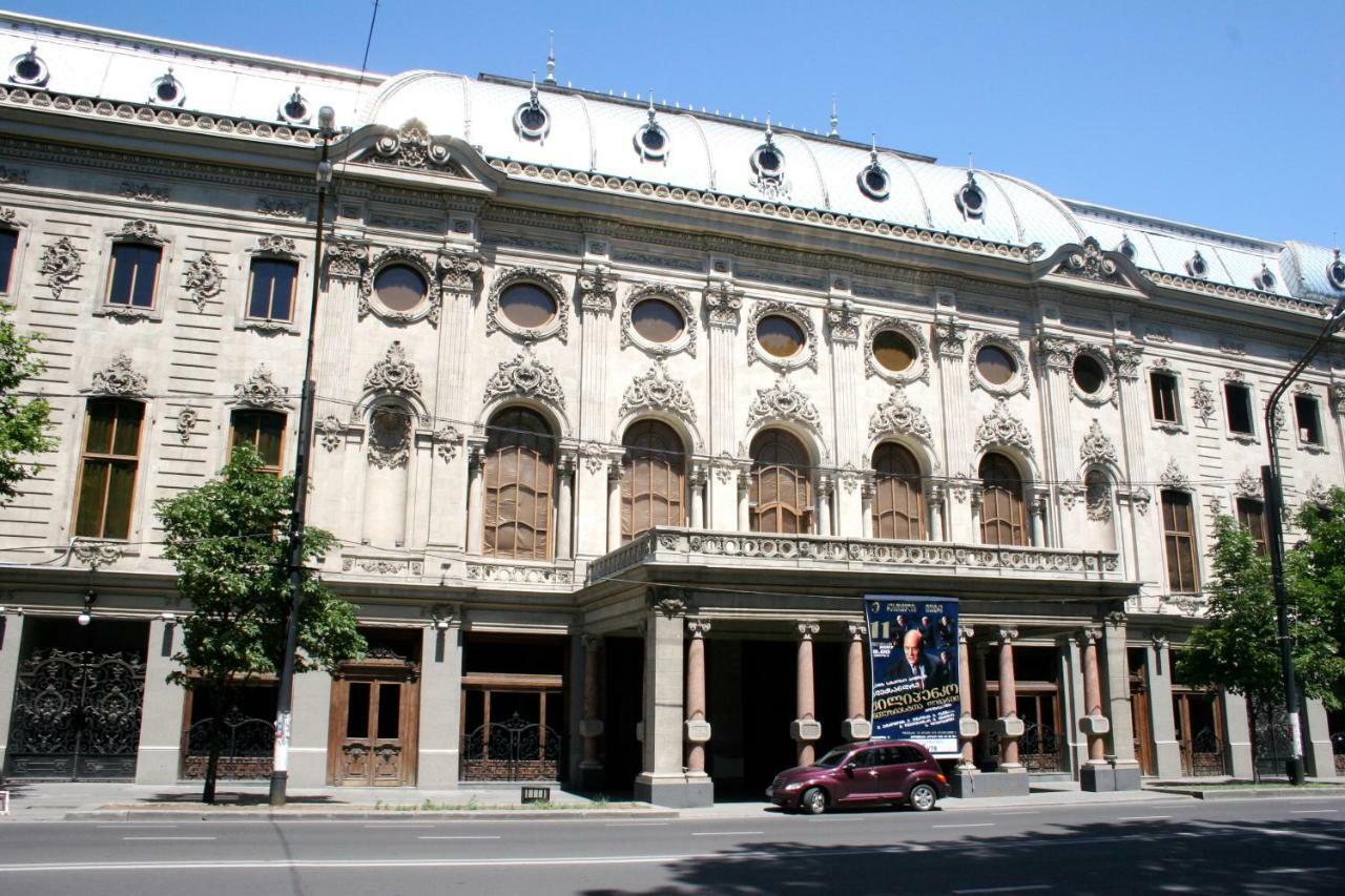 Hotel Mmg Тбилиси Экстерьер фото